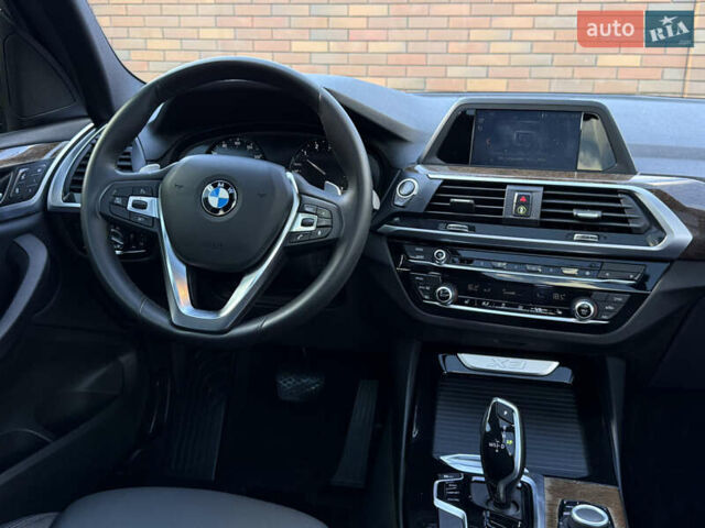 Серый БМВ Х3, объемом двигателя 2 л и пробегом 151 тыс. км за 23900 $, фото 40 на Automoto.ua