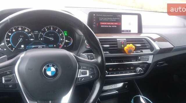 Серый БМВ Х3, объемом двигателя 2 л и пробегом 191 тыс. км за 25900 $, фото 12 на Automoto.ua