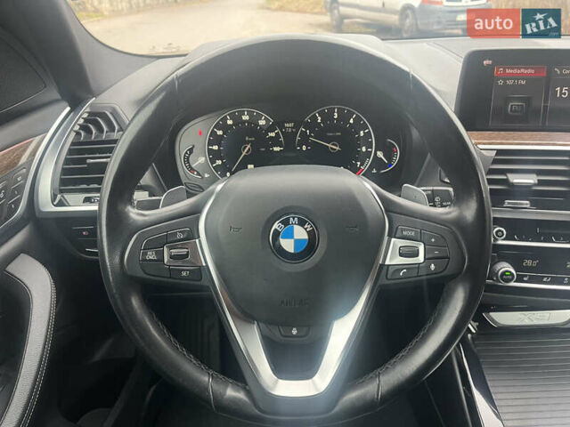 Серый БМВ Х3, объемом двигателя 2 л и пробегом 148 тыс. км за 26400 $, фото 21 на Automoto.ua
