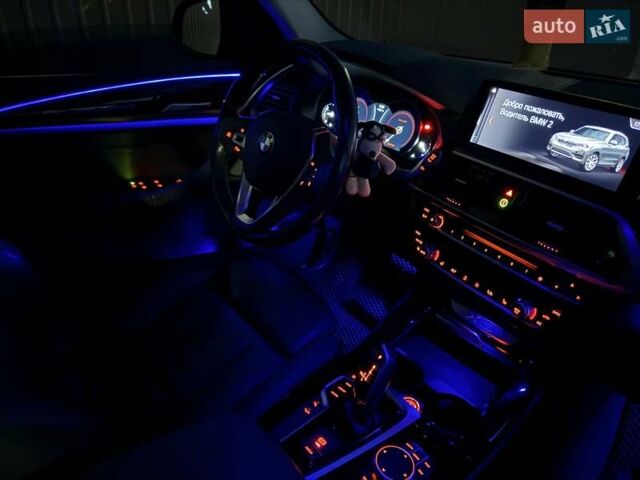 Серый БМВ Х3, объемом двигателя 2 л и пробегом 242 тыс. км за 35900 $, фото 13 на Automoto.ua