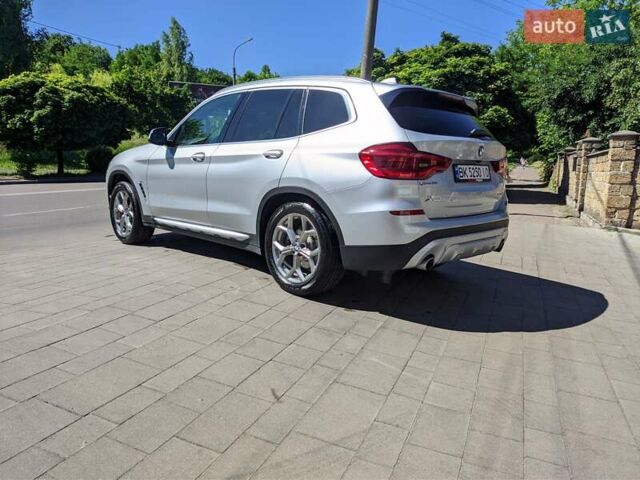 Серый БМВ Х3, объемом двигателя 2 л и пробегом 18 тыс. км за 28500 $, фото 10 на Automoto.ua