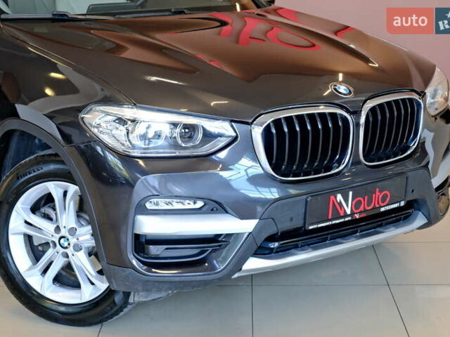 Сірий БМВ Х3, об'ємом двигуна 2 л та пробігом 61 тис. км за 26900 $, фото 11 на Automoto.ua