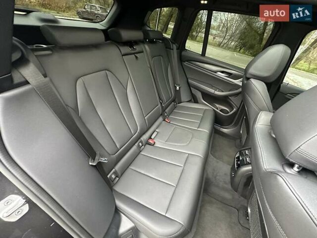 БМВ Х3 2020 у Хмельницькому на Automoto.ua Сірий БМВ Х3, об'ємом двигуна 2 л та пробігом 118 тис. км за 35999 $, фото 17 на Automoto.ua