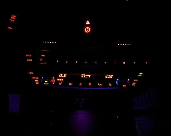 Серый БМВ Х3, объемом двигателя 2 л и пробегом 18 тыс. км за 28500 $, фото 61 на Automoto.ua