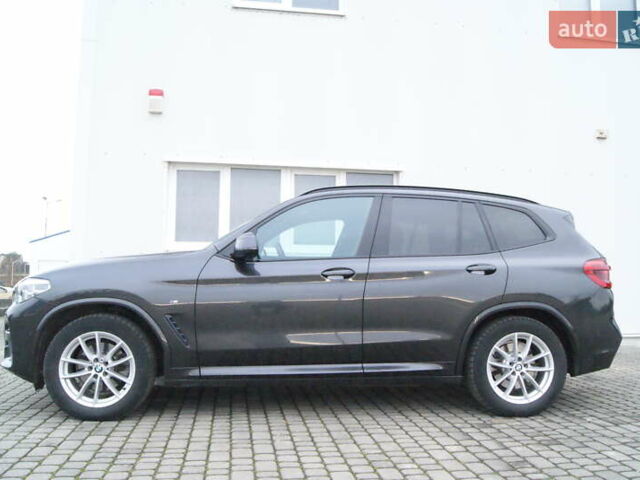 Серый БМВ Х3, объемом двигателя 2 л и пробегом 107 тыс. км за 39800 $, фото 5 на Automoto.ua