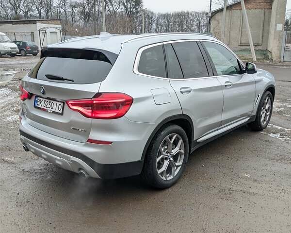 Серый БМВ Х3, объемом двигателя 2 л и пробегом 16 тыс. км за 34000 $, фото 24 на Automoto.ua