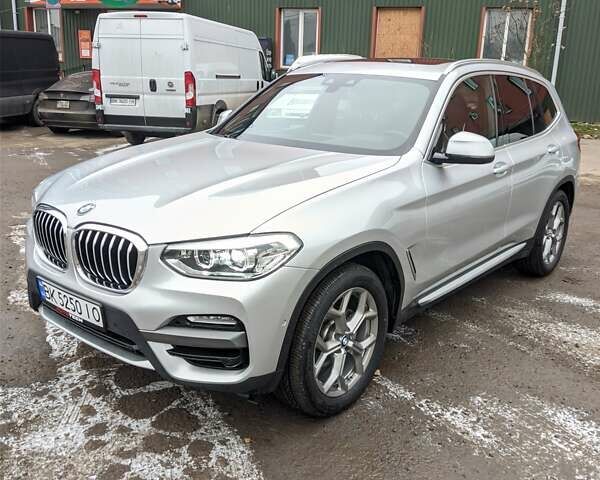 Серый БМВ Х3, объемом двигателя 2 л и пробегом 16 тыс. км за 34000 $, фото 8 на Automoto.ua