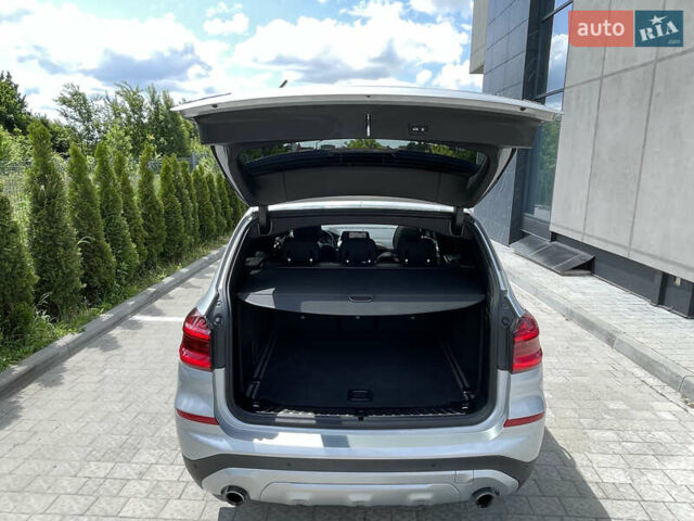 Серый БМВ Х3, объемом двигателя 2 л и пробегом 109 тыс. км за 29200 $, фото 12 на Automoto.ua