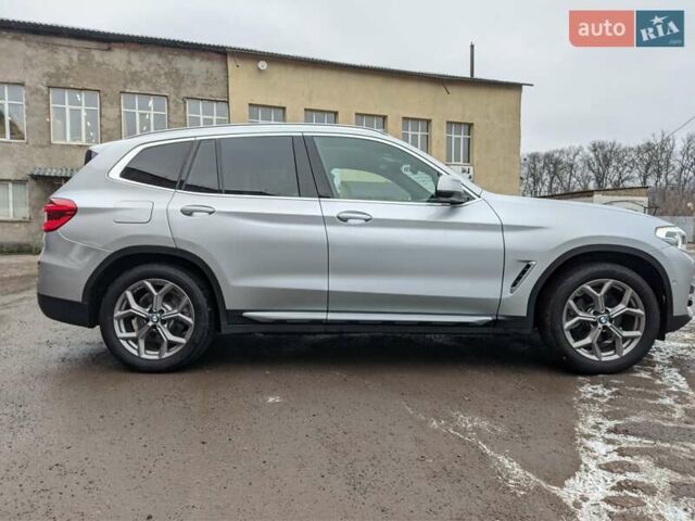 Серый БМВ Х3, объемом двигателя 2 л и пробегом 16 тыс. км за 34000 $, фото 18 на Automoto.ua