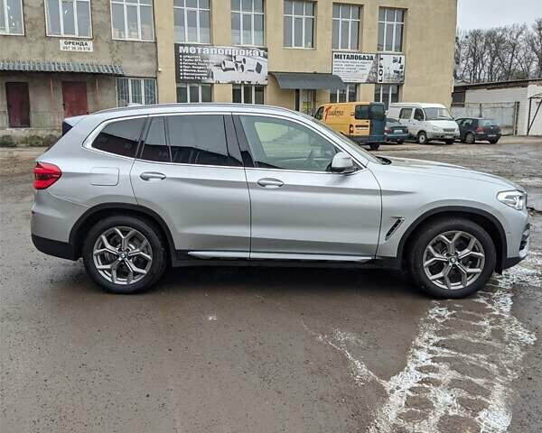 Серый БМВ Х3, объемом двигателя 2 л и пробегом 16 тыс. км за 34000 $, фото 19 на Automoto.ua