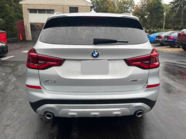 Серый БМВ Х3, объемом двигателя 2 л и пробегом 36 тыс. км за 20400 $, фото 5 на Automoto.ua