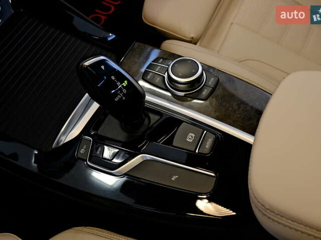 Сірий БМВ Х3, об'ємом двигуна 2 л та пробігом 61 тис. км за 26900 $, фото 32 на Automoto.ua