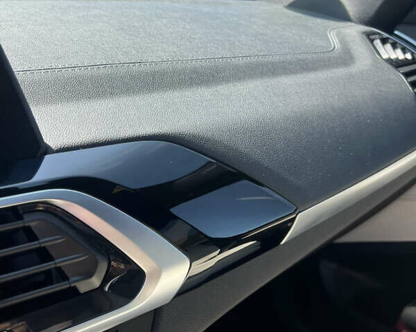 Серый БМВ Х3, объемом двигателя 0 л и пробегом 185 тыс. км за 28454 $, фото 14 на Automoto.ua