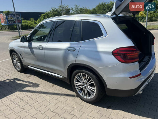 Серый БМВ Х3, объемом двигателя 0 л и пробегом 185 тыс. км за 28454 $, фото 4 на Automoto.ua