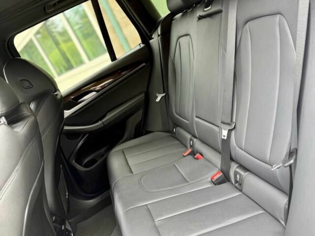 Серый БМВ Х3, объемом двигателя 2 л и пробегом 34 тыс. км за 16400 $, фото 6 на Automoto.ua