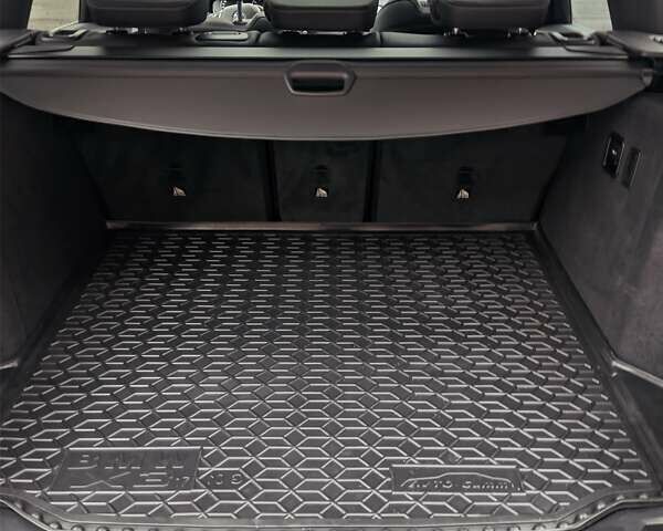 Серый БМВ Х3, объемом двигателя 2 л и пробегом 18 тыс. км за 28500 $, фото 39 на Automoto.ua