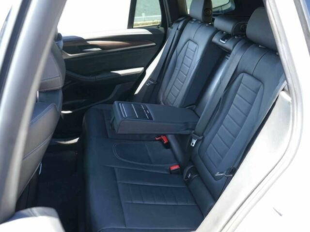 Сірий БМВ Х3, об'ємом двигуна 2 л та пробігом 36 тис. км за 16800 $, фото 7 на Automoto.ua