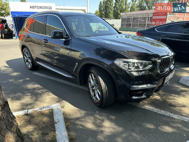 Серый БМВ Х3, объемом двигателя 2 л и пробегом 81 тыс. км за 29000 $, фото 3 на Automoto.ua