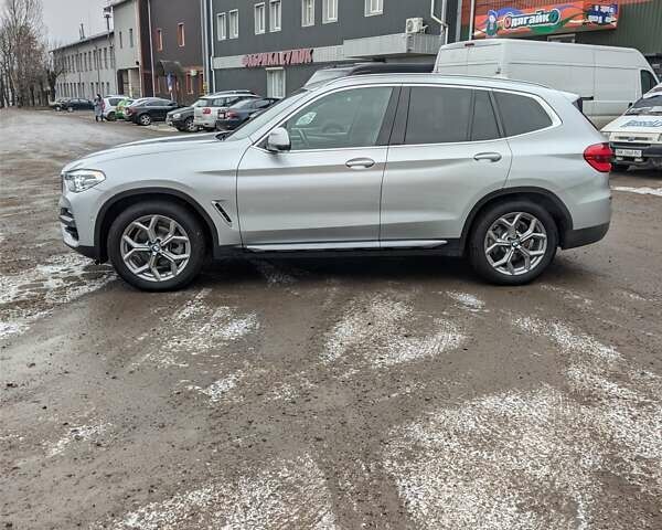 Серый БМВ Х3, объемом двигателя 2 л и пробегом 16 тыс. км за 34000 $, фото 3 на Automoto.ua
