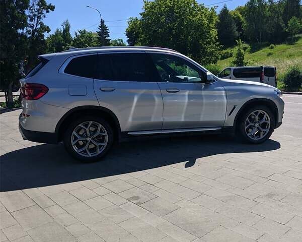 Серый БМВ Х3, объемом двигателя 2 л и пробегом 18 тыс. км за 28500 $, фото 14 на Automoto.ua