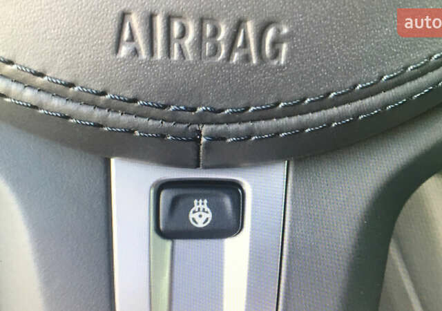 Серый БМВ Х3, объемом двигателя 2 л и пробегом 107 тыс. км за 39800 $, фото 10 на Automoto.ua