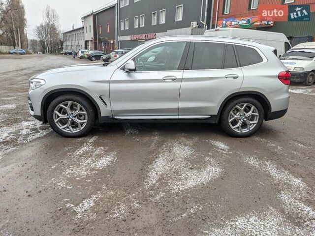 Серый БМВ Х3, объемом двигателя 2 л и пробегом 16 тыс. км за 34000 $, фото 2 на Automoto.ua