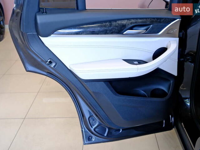 Сірий БМВ Х3, об'ємом двигуна 2 л та пробігом 61 тис. км за 26900 $, фото 50 на Automoto.ua