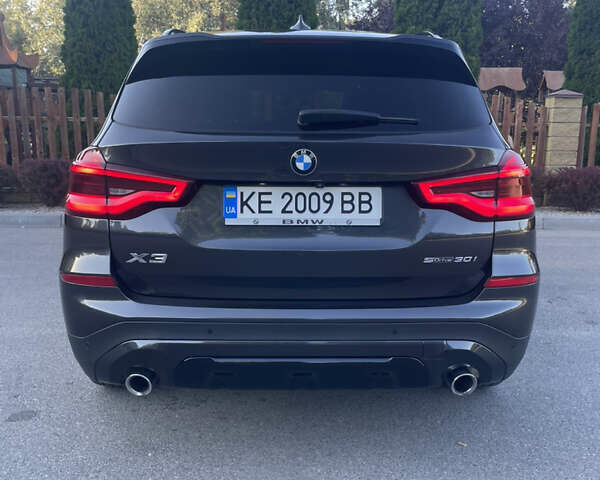 Сірий БМВ Х3, об'ємом двигуна 2 л та пробігом 49 тис. км за 31000 $, фото 8 на Automoto.ua