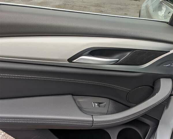 Серый БМВ Х3, объемом двигателя 2 л и пробегом 18 тыс. км за 28500 $, фото 37 на Automoto.ua