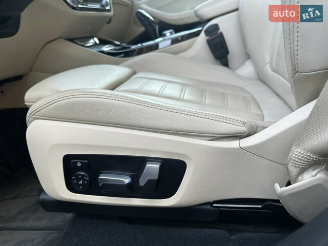 Серый БМВ Х3, объемом двигателя 2 л и пробегом 81 тыс. км за 29000 $, фото 18 на Automoto.ua