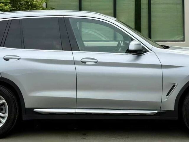 Сірий БМВ Х3, об'ємом двигуна 2 л та пробігом 37 тис. км за 16350 $, фото 5 на Automoto.ua