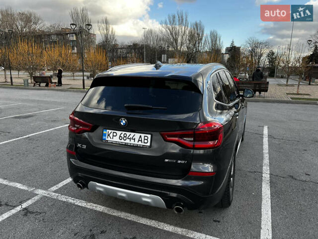 Сірий БМВ Х3, об'ємом двигуна 2 л та пробігом 180 тис. км за 27700 $, фото 10 на Automoto.ua