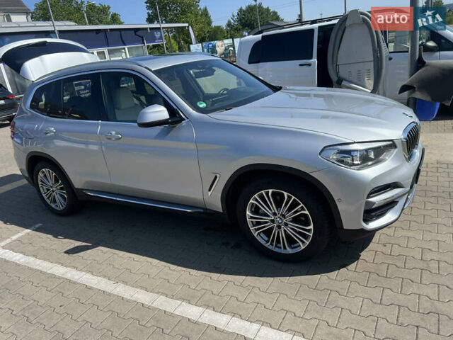 Серый БМВ Х3, объемом двигателя 0 л и пробегом 185 тыс. км за 28454 $, фото 2 на Automoto.ua