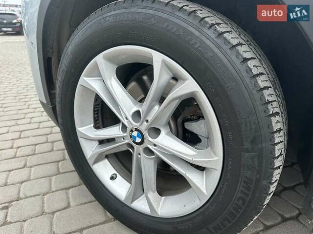 Сірий БМВ Х3, об'ємом двигуна 2 л та пробігом 110 тис. км за 29500 $, фото 26 на Automoto.ua