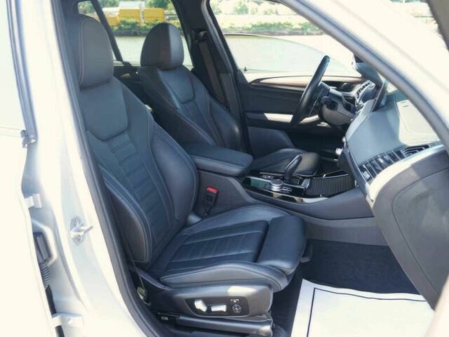 Сірий БМВ Х3, об'ємом двигуна 2 л та пробігом 36 тис. км за 16800 $, фото 6 на Automoto.ua