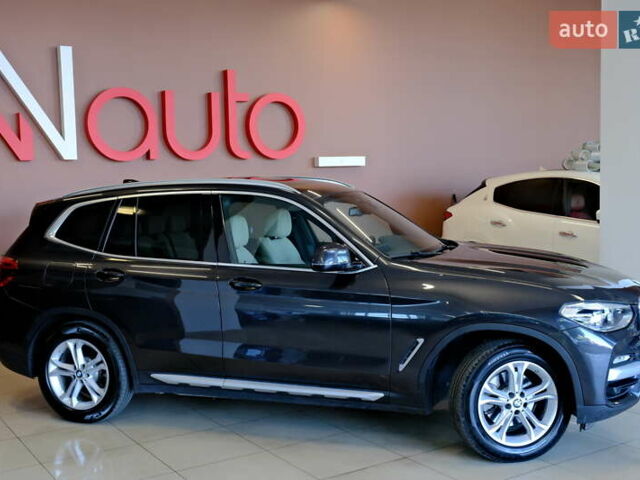 Сірий БМВ Х3, об'ємом двигуна 2 л та пробігом 61 тис. км за 26900 $, фото 12 на Automoto.ua