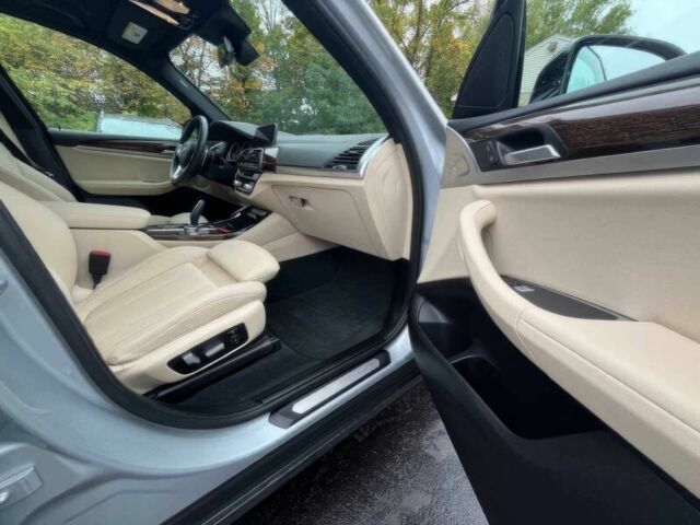 Серый БМВ Х3, объемом двигателя 2 л и пробегом 36 тыс. км за 20400 $, фото 7 на Automoto.ua