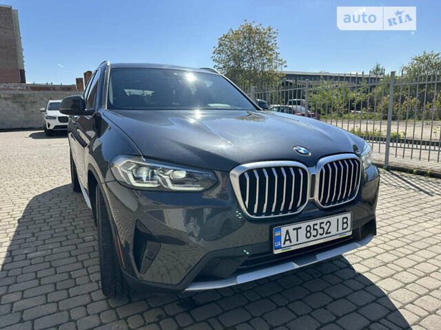 Серый БМВ Х3, объемом двигателя 2 л и пробегом 36 тыс. км за 38399 $, фото 4 на Automoto.ua