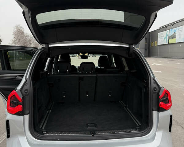 Сірий БМВ Х3, об'ємом двигуна 3 л та пробігом 90 тис. км за 39500 $, фото 20 на Automoto.ua