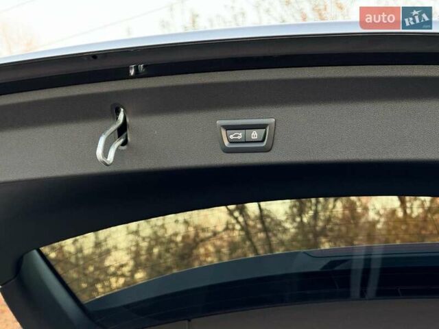 Серый БМВ Х3, объемом двигателя 3 л и пробегом 121 тыс. км за 59999 $, фото 71 на Automoto.ua
