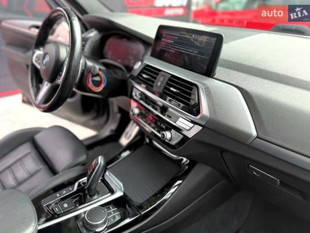 Серый БМВ Х3, объемом двигателя 2 л и пробегом 67 тыс. км за 44000 $, фото 8 на Automoto.ua