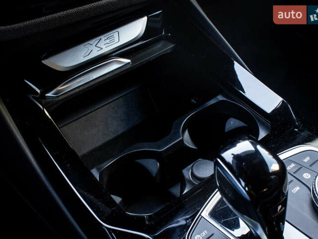 Серый БМВ Х3, объемом двигателя 2 л и пробегом 58 тыс. км за 48700 $, фото 76 на Automoto.ua