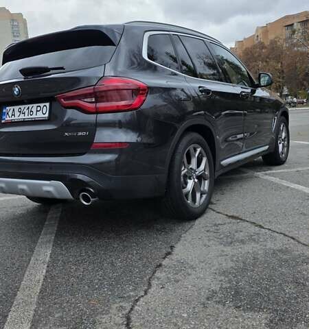 Серый БМВ Х3, объемом двигателя 2 л и пробегом 125 тыс. км за 39500 $, фото 8 на Automoto.ua