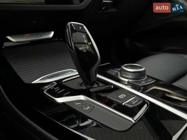 Сірий БМВ Х3, об'ємом двигуна 2 л та пробігом 46 тис. км за 37490 $, фото 35 на Automoto.ua