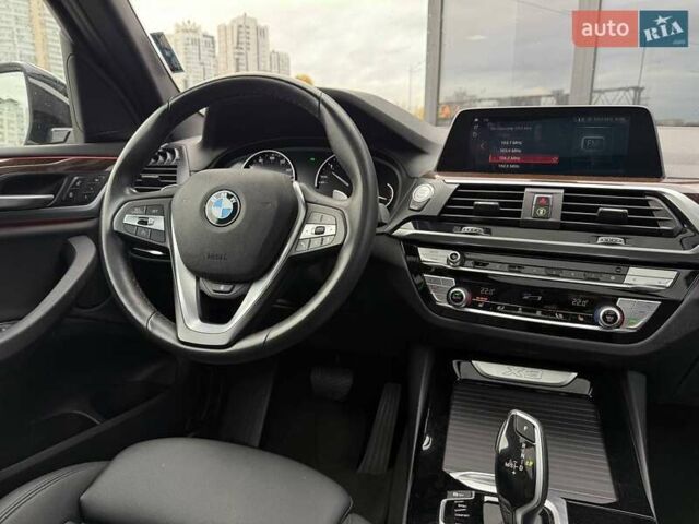 Сірий БМВ Х3, об'ємом двигуна 2 л та пробігом 46 тис. км за 37490 $, фото 18 на Automoto.ua