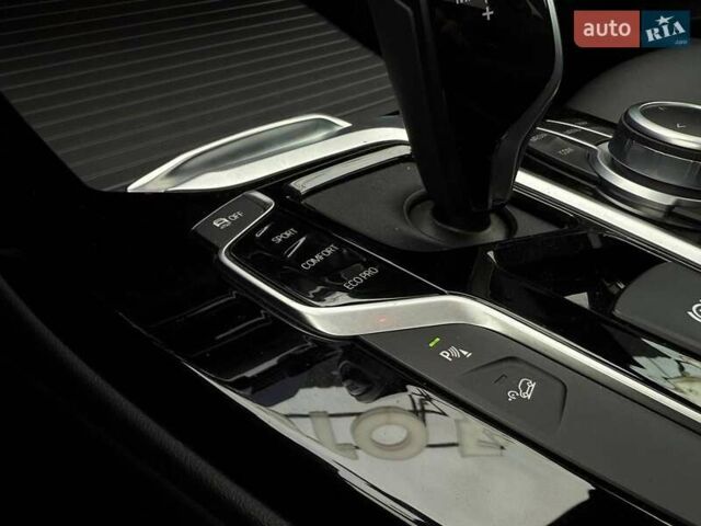 Сірий БМВ Х3, об'ємом двигуна 2 л та пробігом 46 тис. км за 37490 $, фото 32 на Automoto.ua