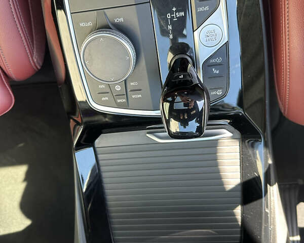 Серый БМВ Х3, объемом двигателя 2 л и пробегом 36 тыс. км за 38399 $, фото 36 на Automoto.ua
