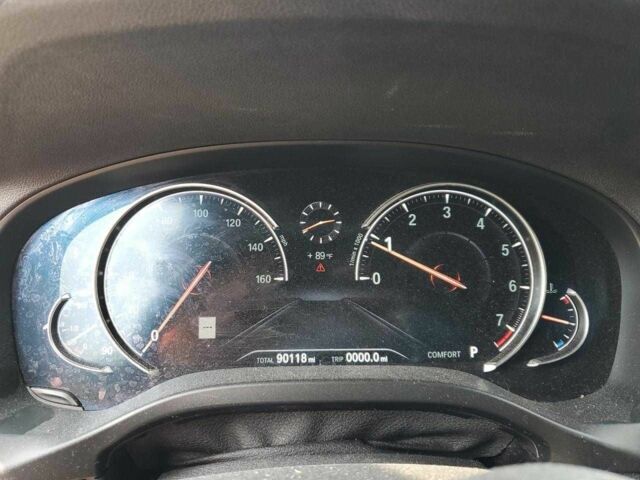 Сірий БМВ Х3, об'ємом двигуна 0 л та пробігом 130 тис. км за 9999 $, фото 8 на Automoto.ua