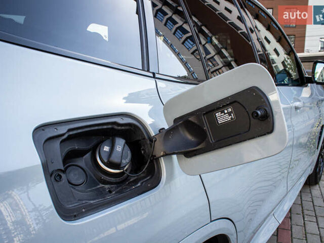 Серый БМВ Х3, объемом двигателя 2 л и пробегом 58 тыс. км за 48700 $, фото 21 на Automoto.ua