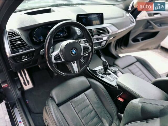 Сірий БМВ Х3, об'ємом двигуна 2 л та пробігом 68 тис. км за 41999 $, фото 5 на Automoto.ua